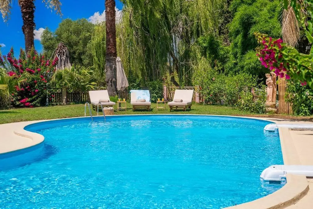Gaia Residences With Lush Garden And Pool Argostoli  Holiday home Argostoli (Kefalonia)