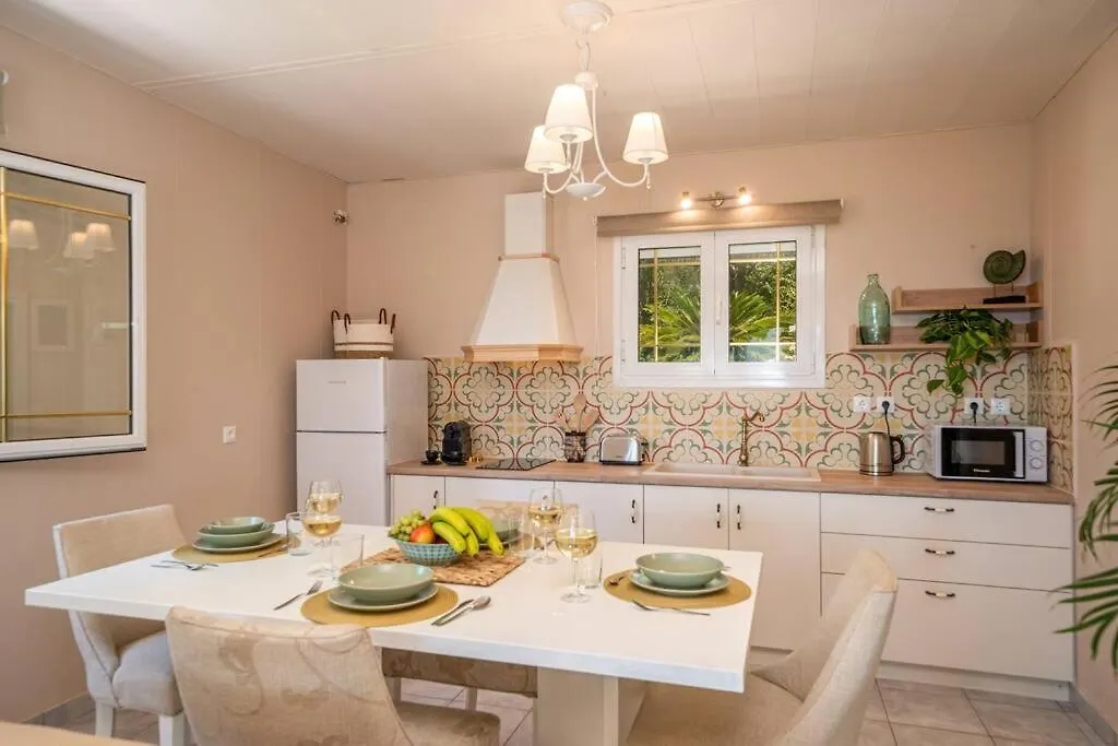 Gaia Residences With Lush Garden And Pool Argostoli  Argostoli (Kefalonia)