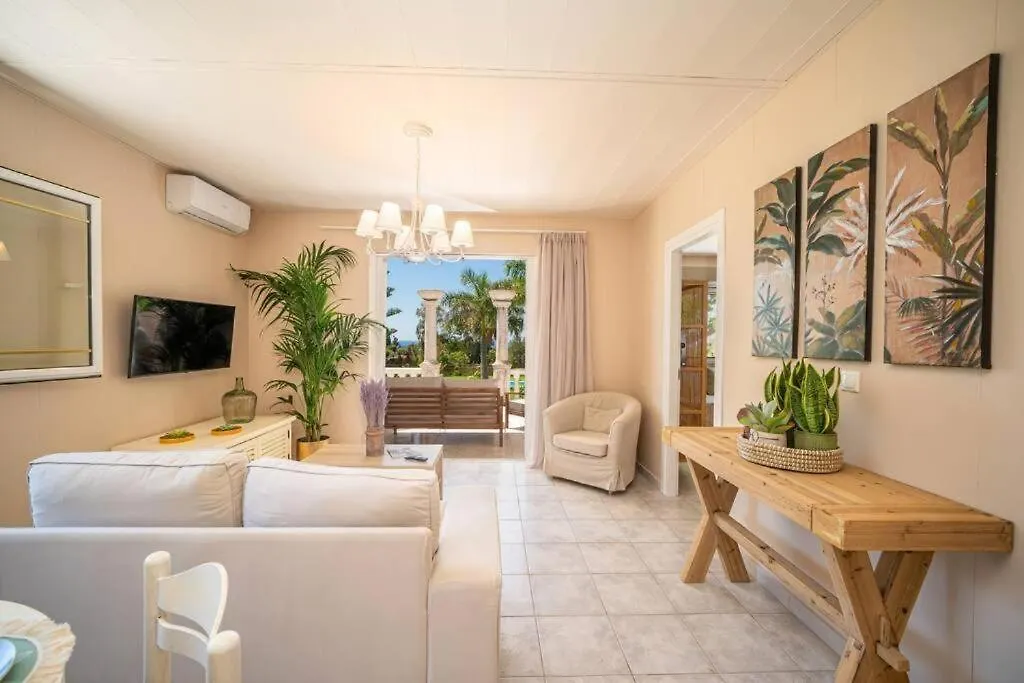 Gaia Residences With Lush Garden And Pool Argostoli