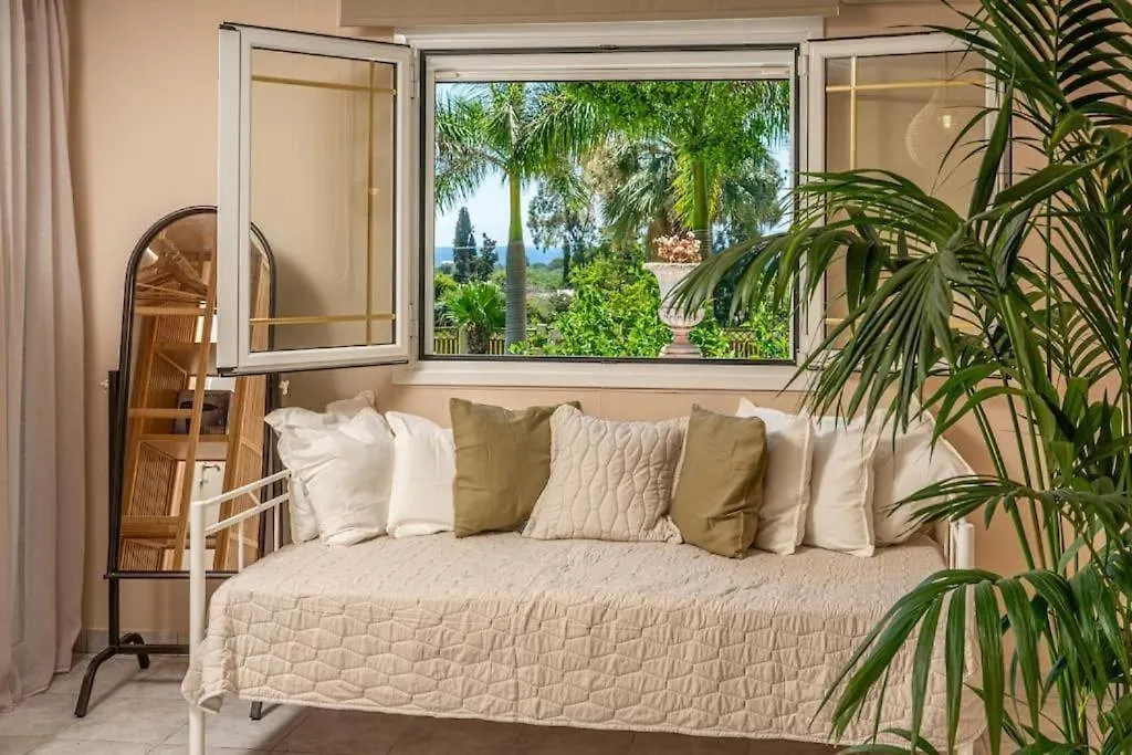Gaia Residences With Lush Garden And Pool Argostoli  Holiday home